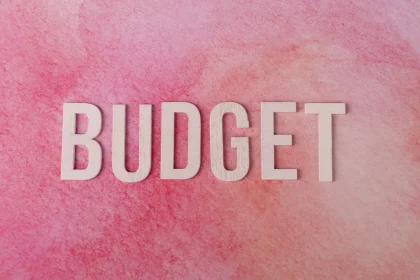 Morocco budget travel tips - The word 'BUDGET' on a pink