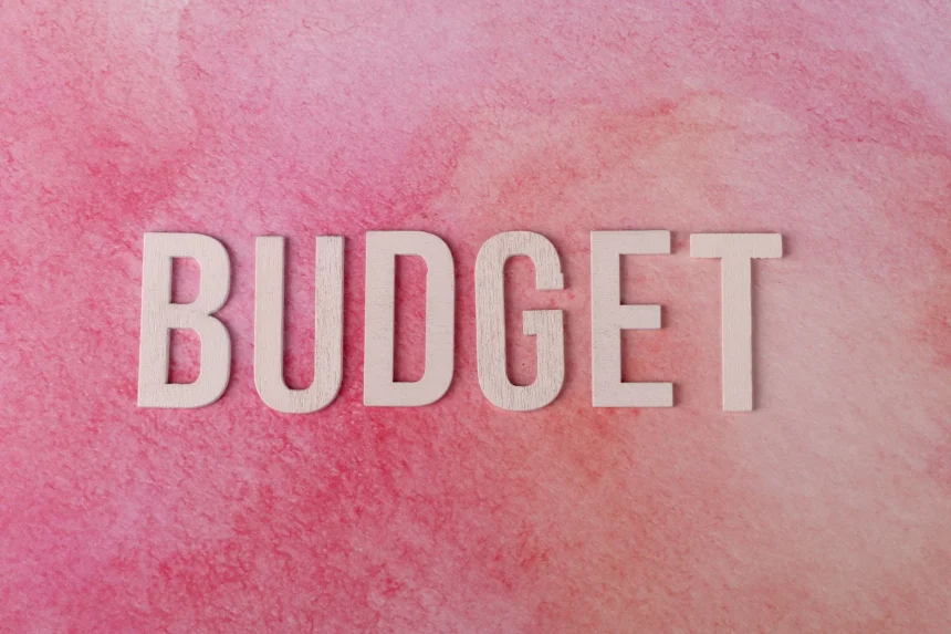 Morocco budget travel tips - The word 'BUDGET' on a pink