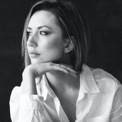 Maeve O'Brien - Senior Travel Editor